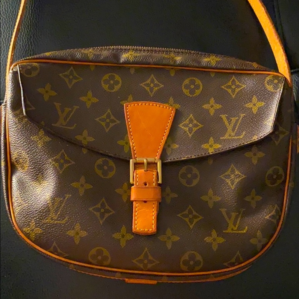 *VINTAGE* Louis Vuitton Jeune Fille GM